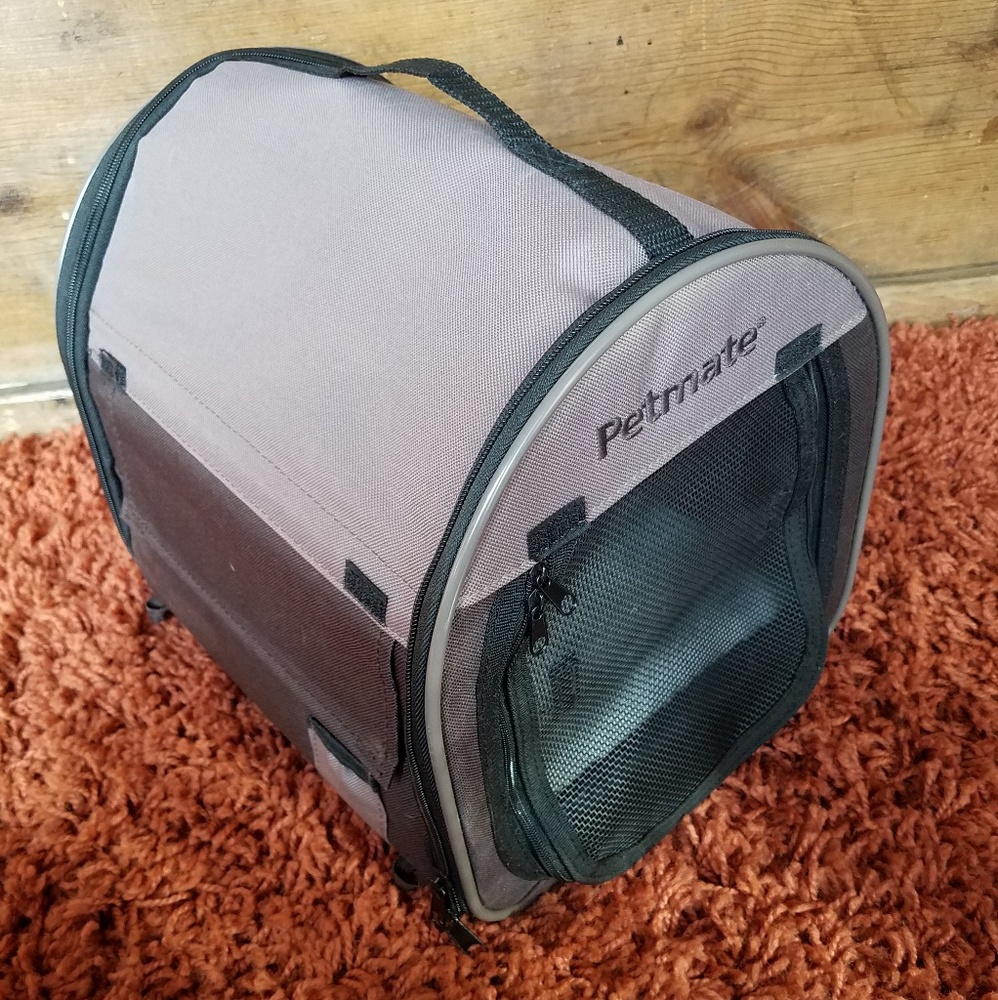 Petmate small animal carrier